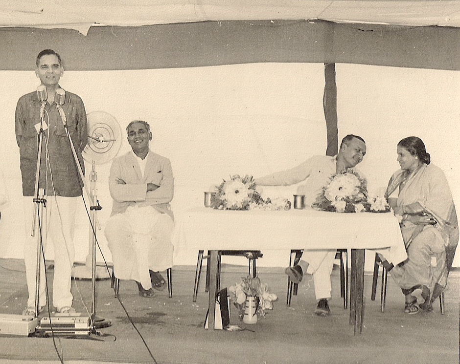 Manubhai with Shri Baburaoji Parkhe and Shrimati Kamalabai Parkhe, 1960